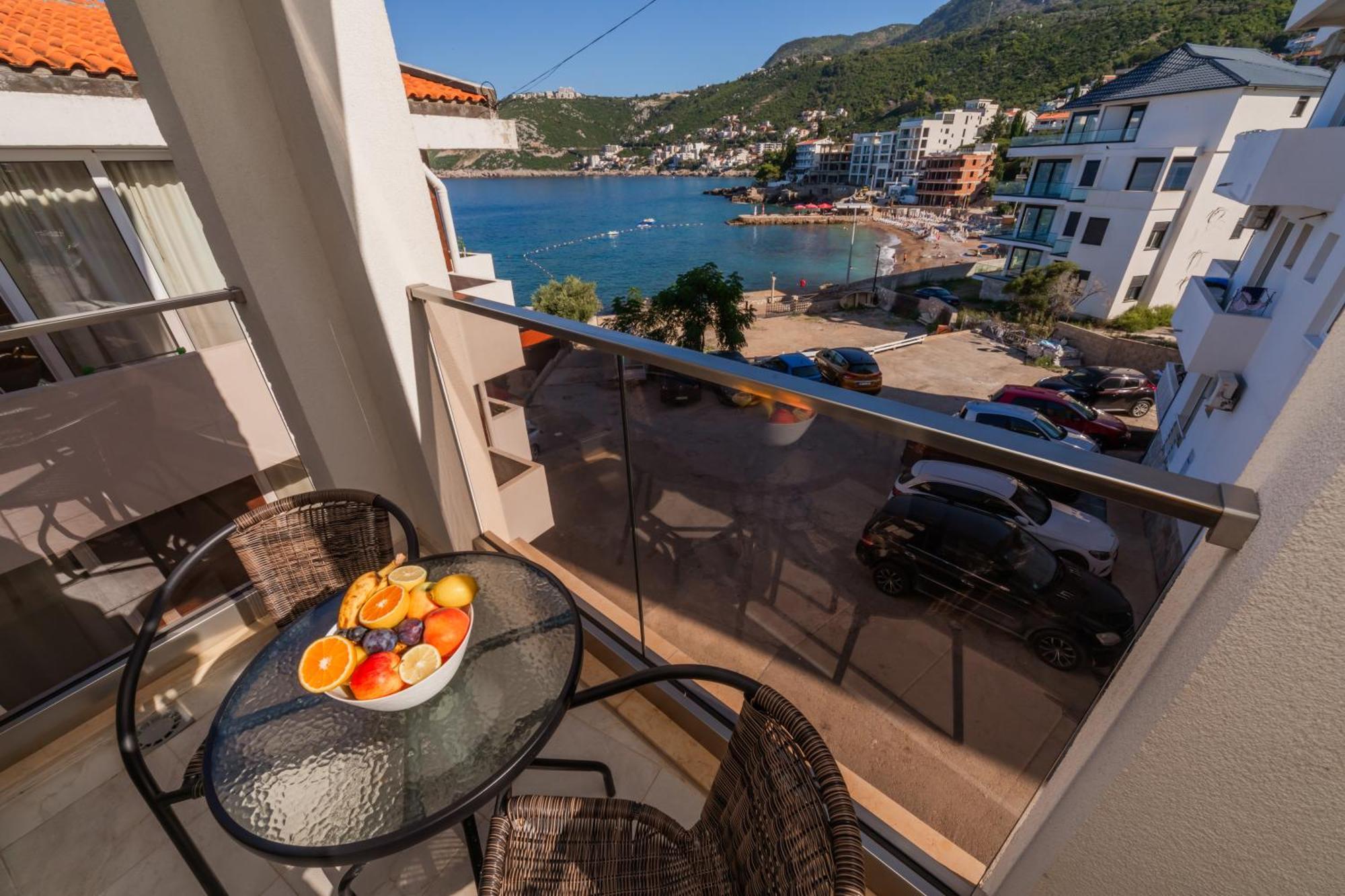 David Lux Beach Rooms Dobra Voda Exterior foto